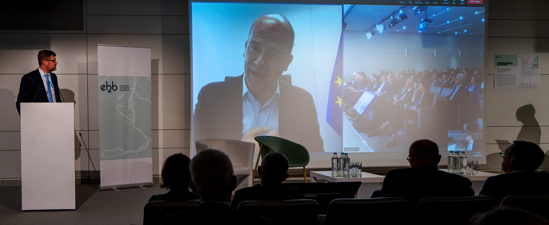 Diederik Samsom remotely joining the discussion